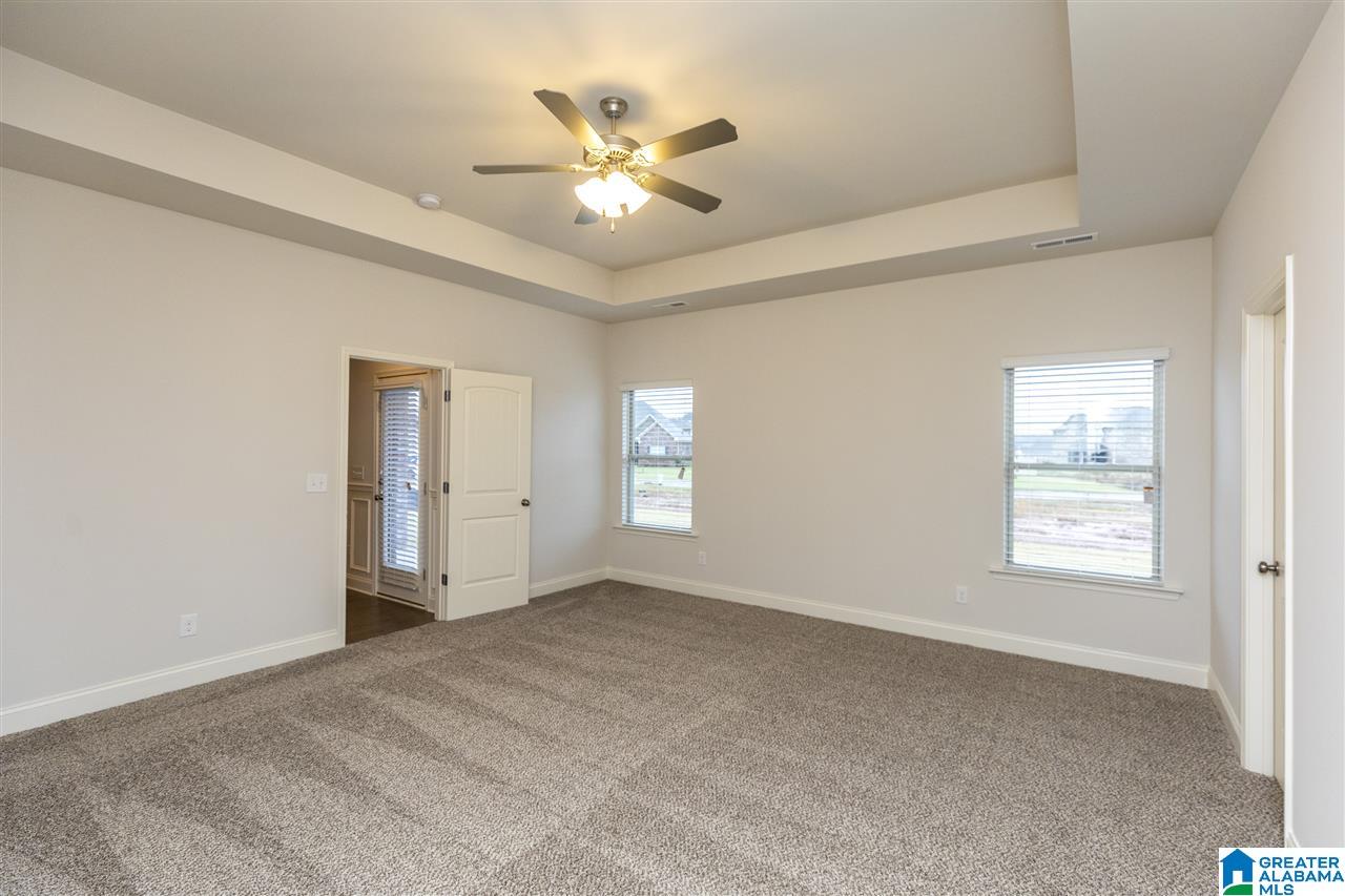5527 Coach Lane Bessemer, AL 35022 - Photo 18 of 32