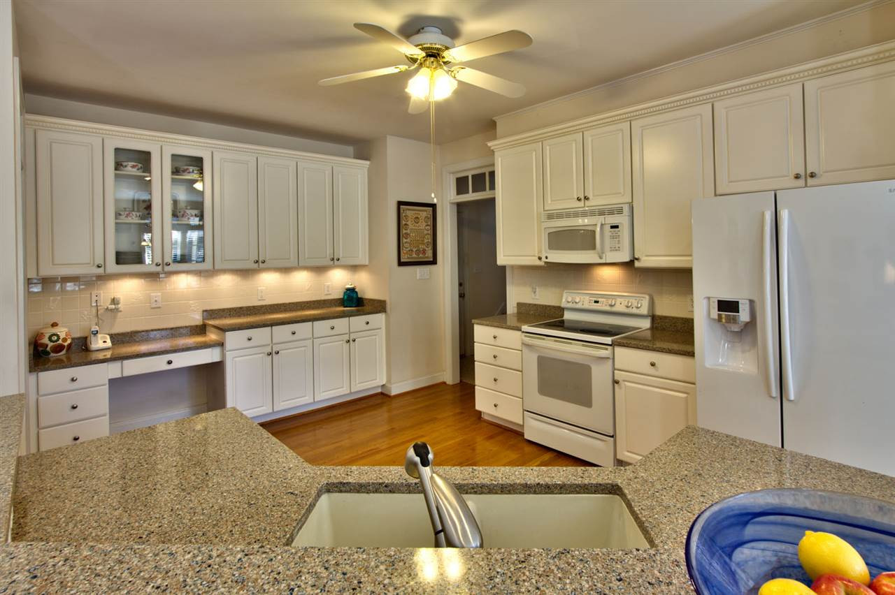 10805 Matson Place Raleigh, NC 27614 - Photo 10 of 24 Kitchen