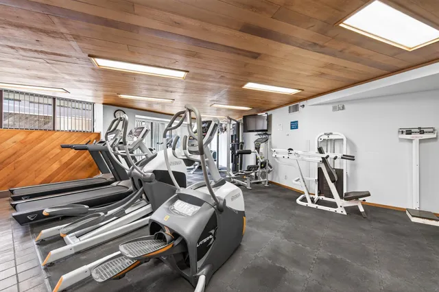 $138,500 | 26 West 10th Street, Unit 2004, St. Paul, MN 55102