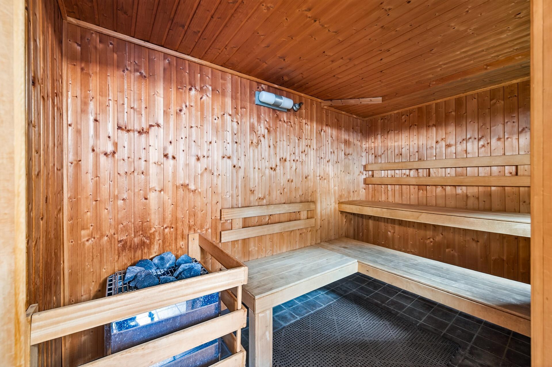 26 West 10th Street, Unit 2004 St. Paul, MN 55102 - Photo 14 of 20