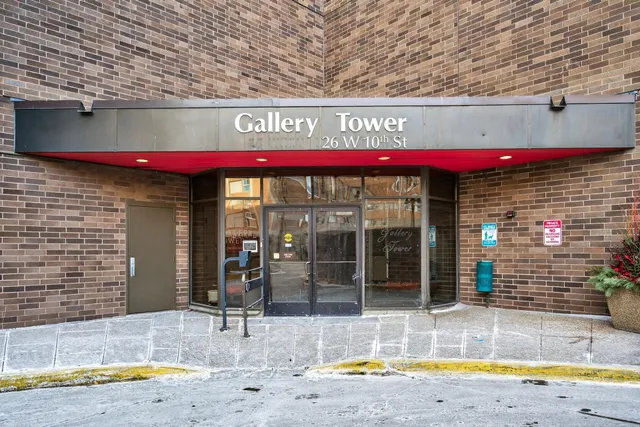 $138,500 | 26 West 10th Street, Unit 2004, St. Paul, MN 55102