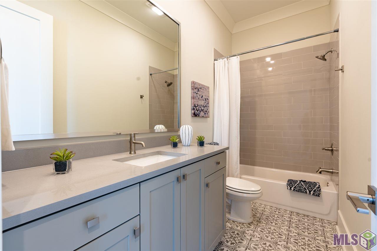 10127 Clarks Ferry Baton Rouge, LA 70817 - Photo 15 of 19 Gallery Image 15