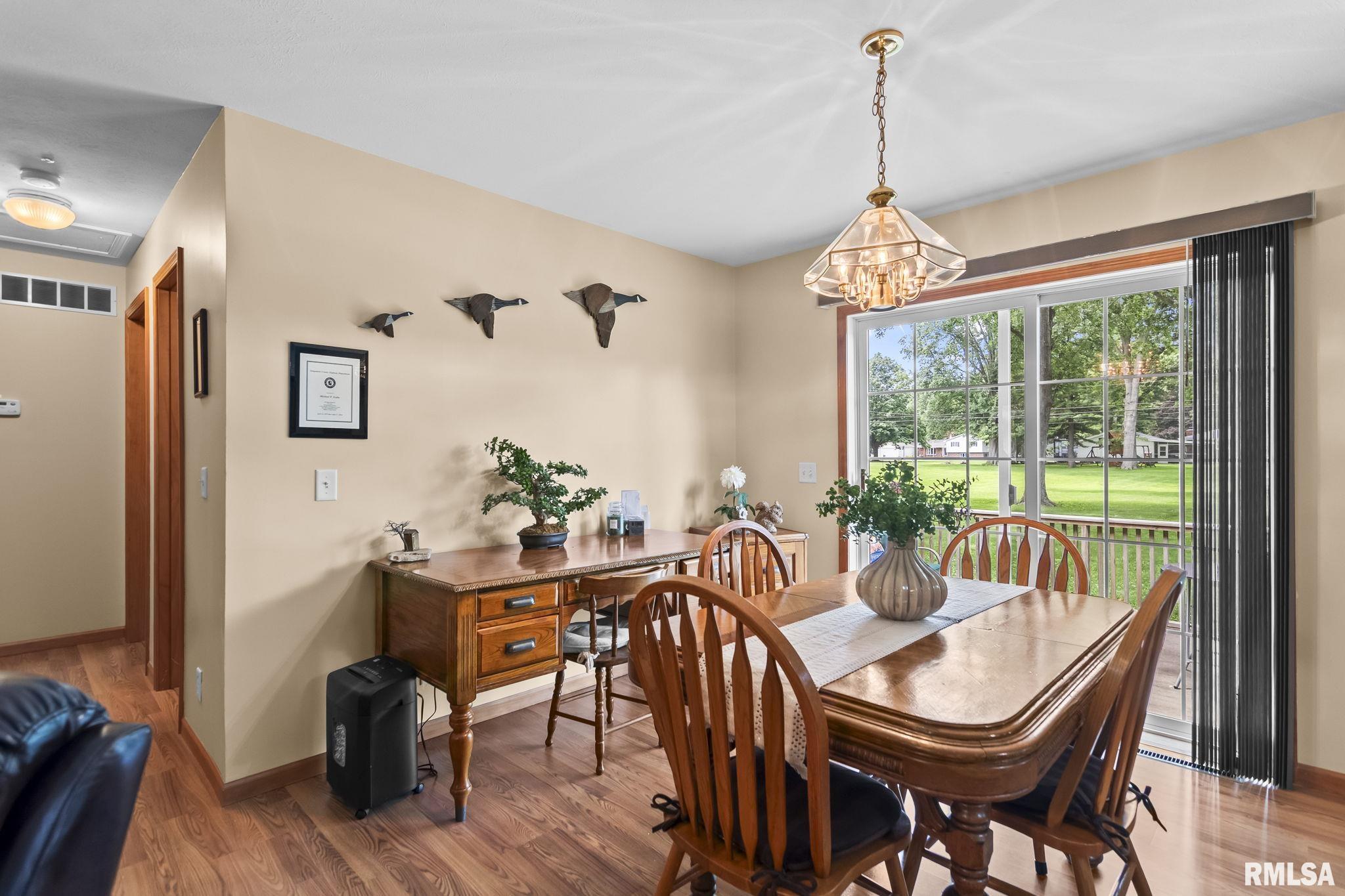 6175 Crows Mill Lane Springfield, IL 62712 - Photo 14 of 34