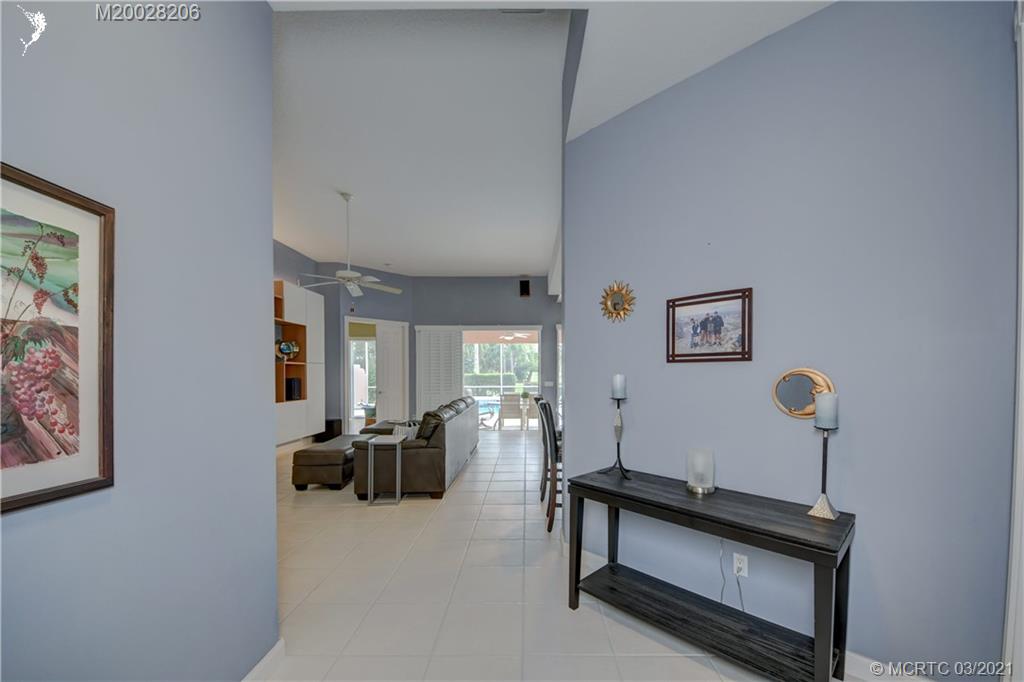 1530 Southwest Balmoral Trace Stuart, FL 34997 - Photo 5 of 48 Foyer