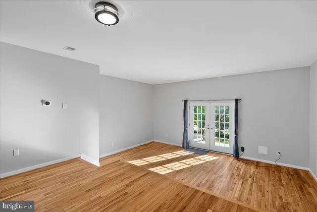 $3,100 | 2146 Golf Course Drive, Reston, VA 20191