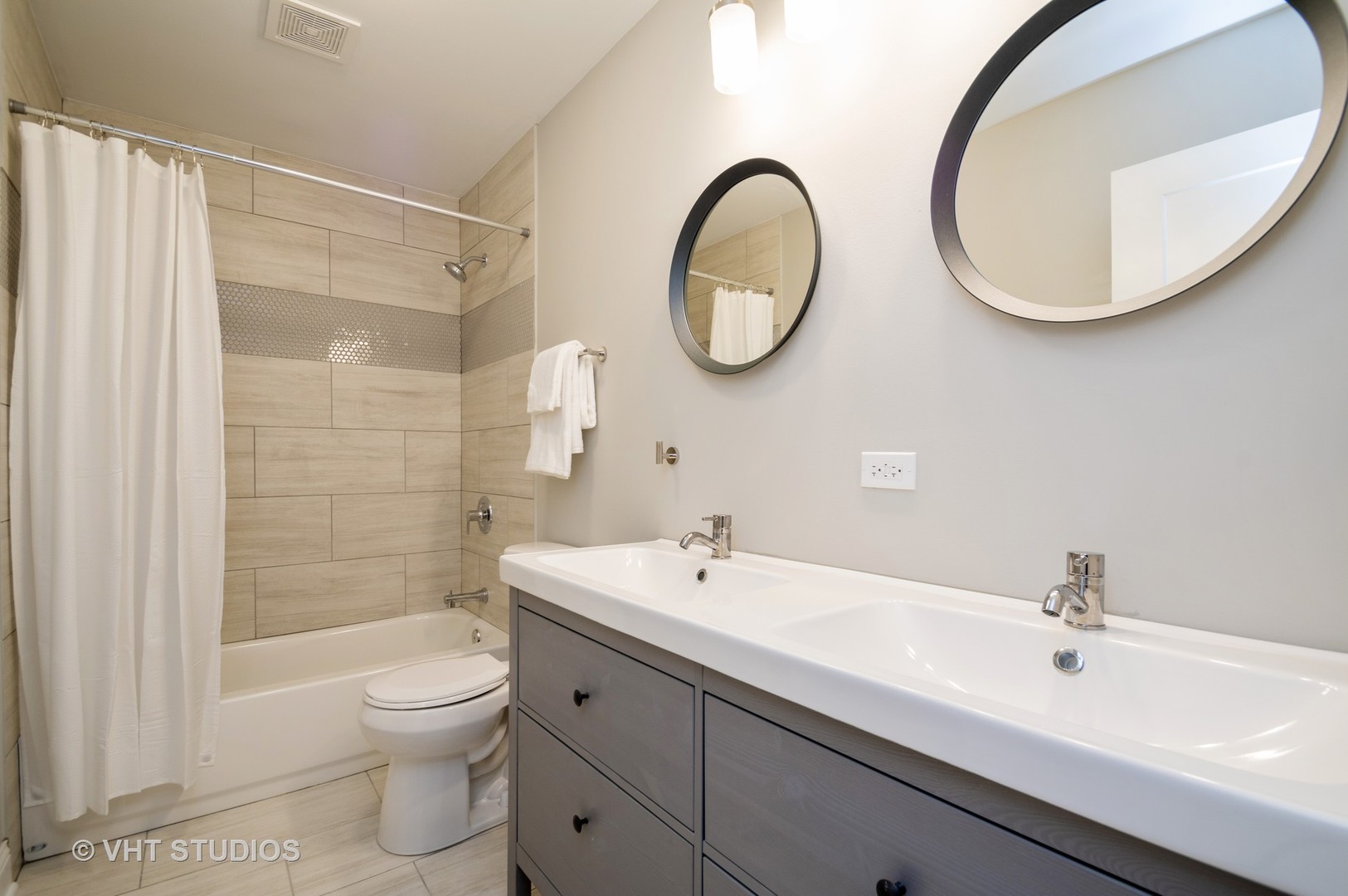 7133 Beckwith Road Morton Grove, IL 60053 - Photo 10 of 11