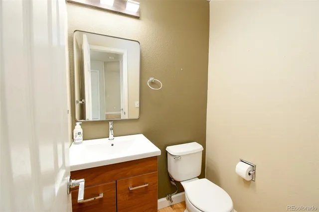 $735,000 | 10254 Willowbridge Court, Highlands Ranch, CO 80126