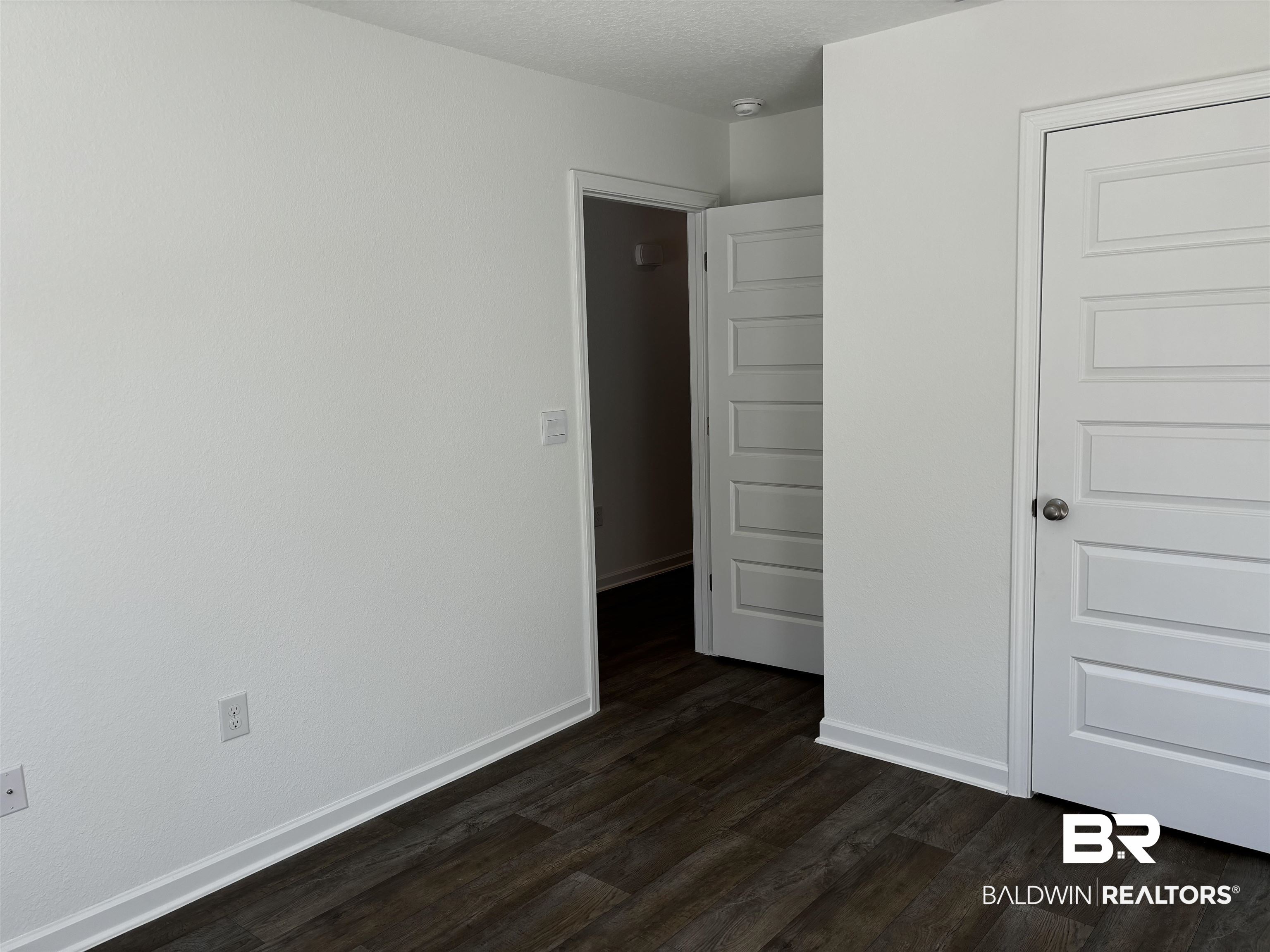 1052 South Bay Street Foley, AL 36535 - Photo 13 of 30