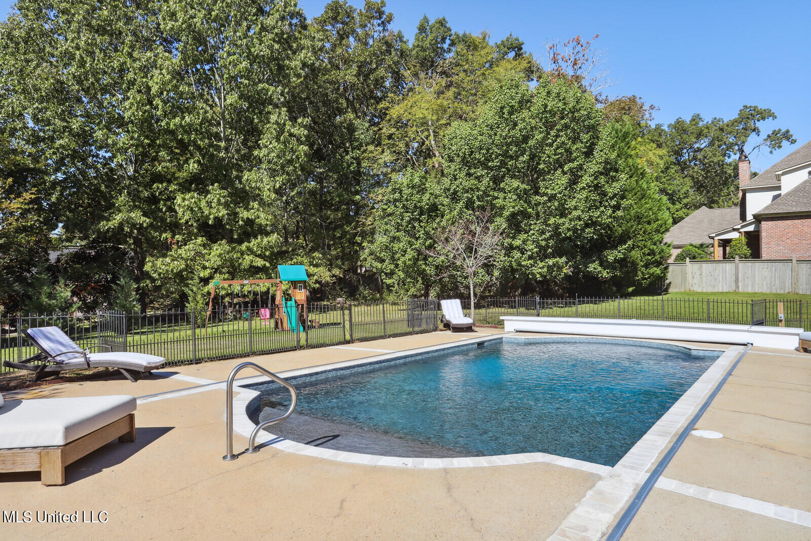 122 Bridgeview Circle Ridgeland, MS 39157 - Photo 30 of 35 255547_011_1600x1067_mls
