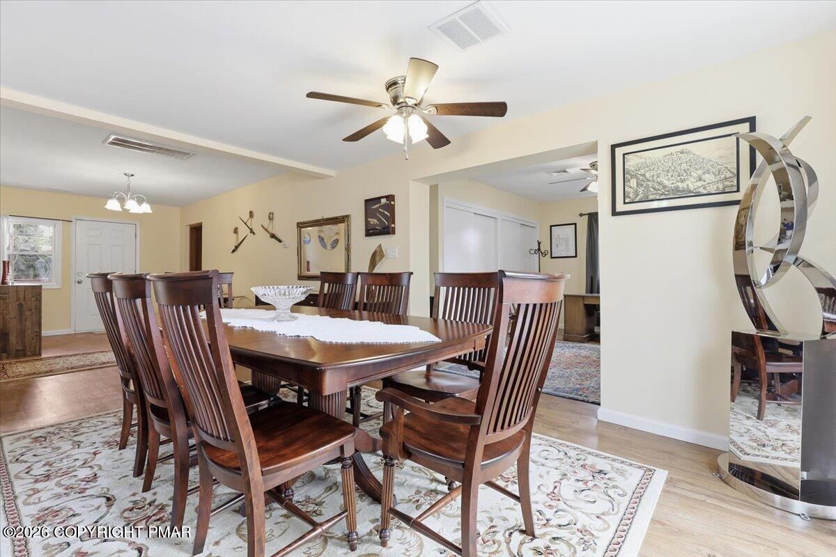 208 Shine Hill Road Henryville, PA 18332 - Photo 16 of 37 Dining room