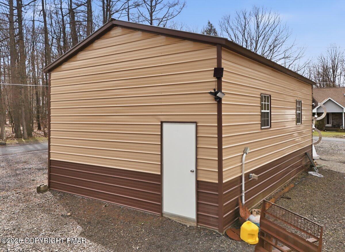 208 Shine Hill Road Henryville, PA 18332 - Photo 30 of 37 Workshop