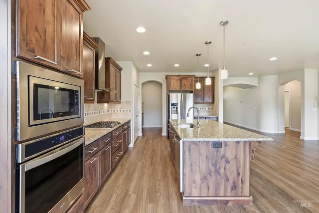 $785,000 | 19927 North Glenisla Place, Boise, ID 83714