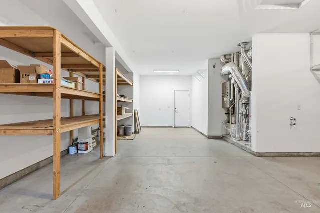 $785,000 | 19927 North Glenisla Place, Boise, ID 83714