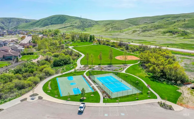 $785,000 | 19927 North Glenisla Place, Boise, ID 83714