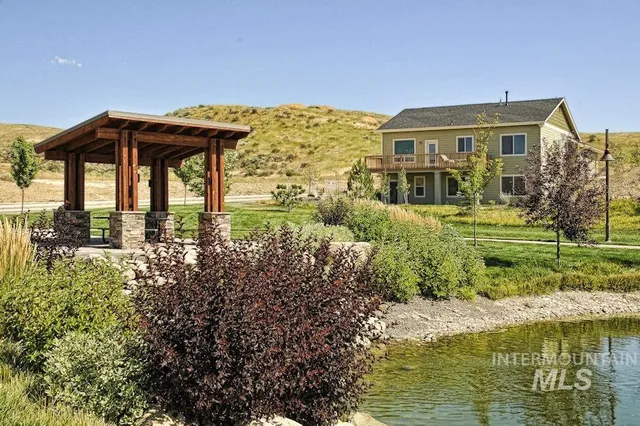 $785,000 | 19927 North Glenisla Place, Boise, ID 83714