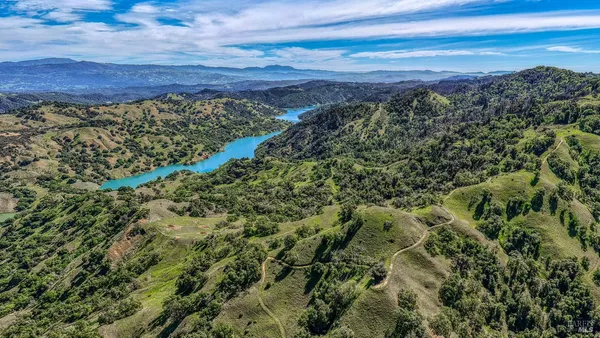 $4,800,000 | 12300 Skaggs Springs Road, Geyserville, CA 95441