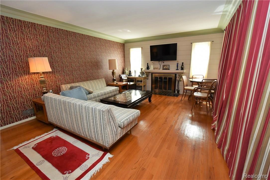 1921 Colchester Road Flint, MI 48503 - Photo 21 of 44 DSC_6540.JPG