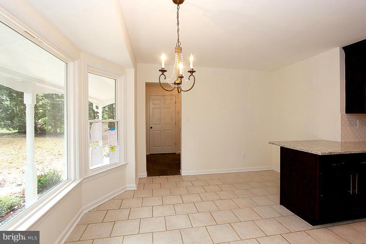 24530 Fossen Road Damascus, MD 20872 - Photo 8 of 29 Kitchen