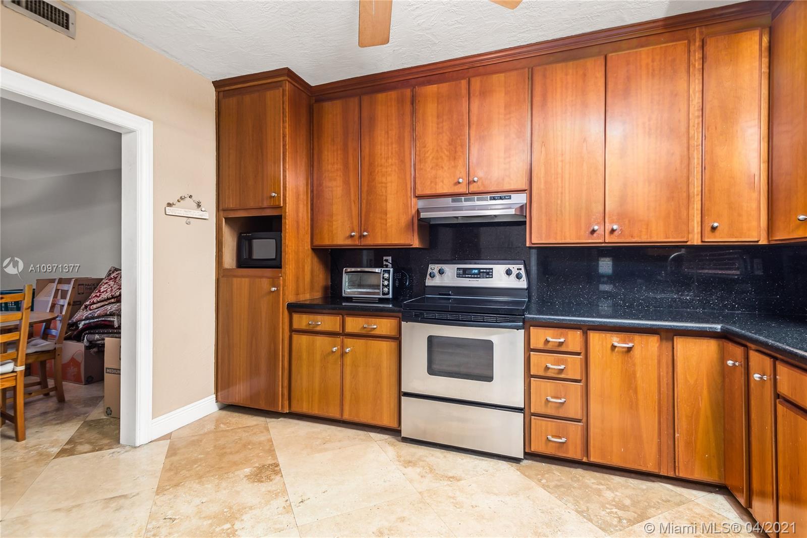 6191 Southwest 90th Court, Unit 2K Miami, FL 33173 - Photo 3 of 24