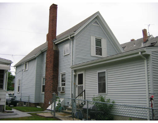 35 Balcomb Street Salem, MA 01970 - Photo 3 of 5 Gallery Image 3