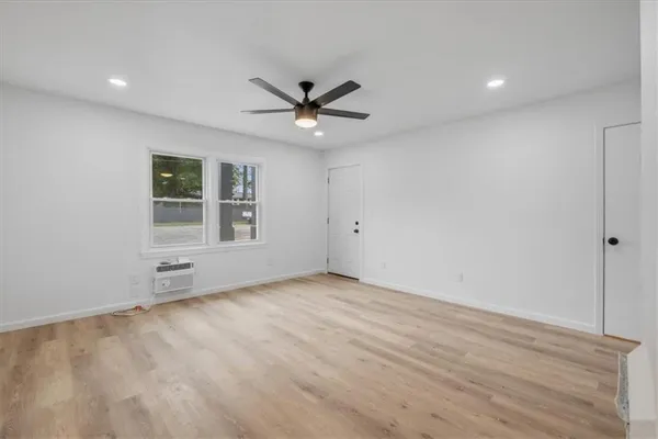$1,250 | 610 North College Drive, Unit 8, Cedartown, GA 30125