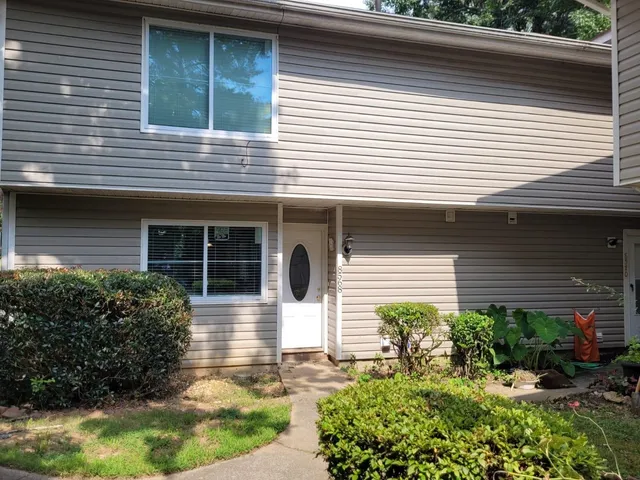 $1,500 | 8568 Creekwood Way, Jonesboro, GA 30238