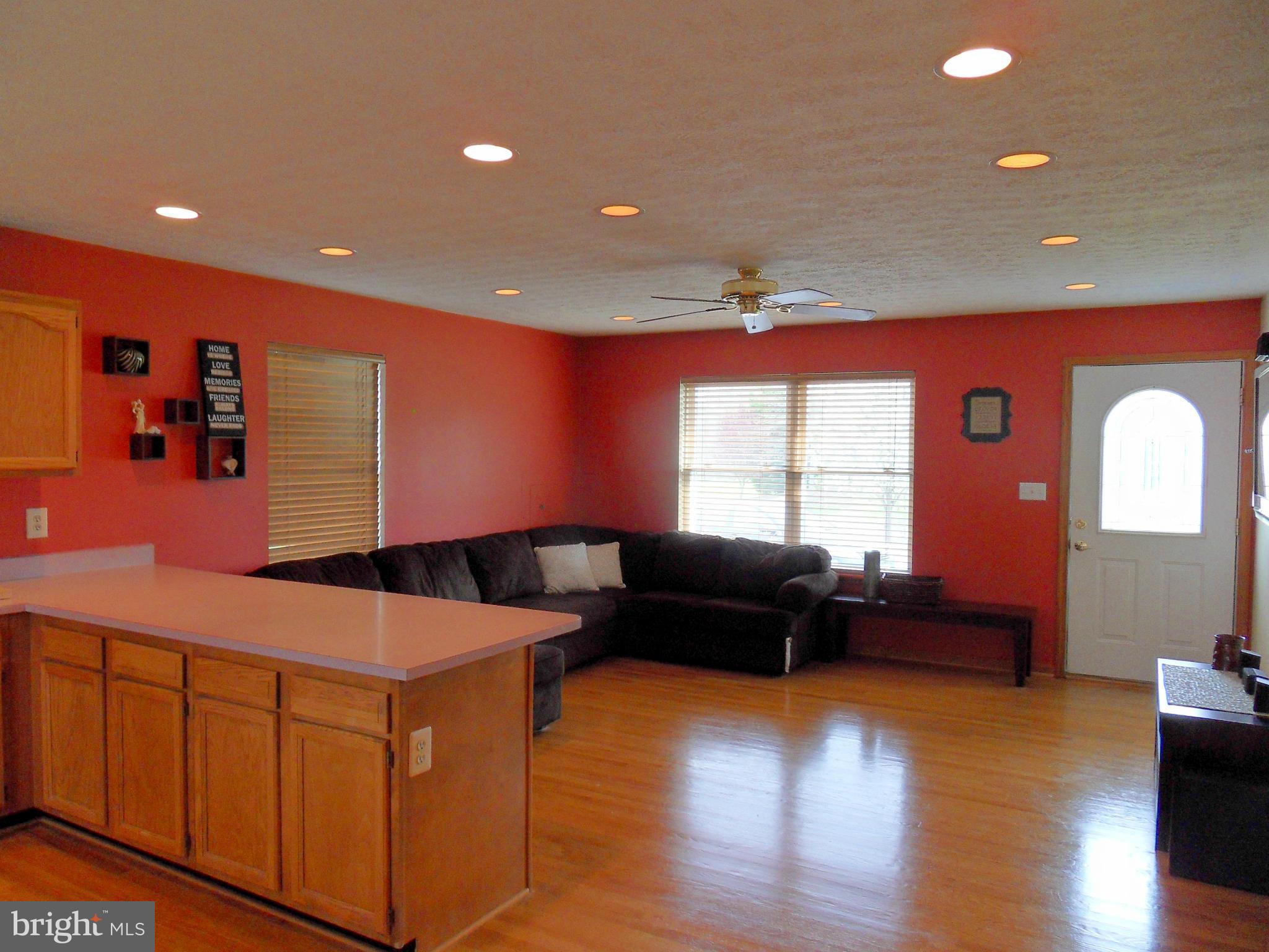 23863 McIntosh Road Hollywood, MD 20636 - Photo 4 of 19 Living Room