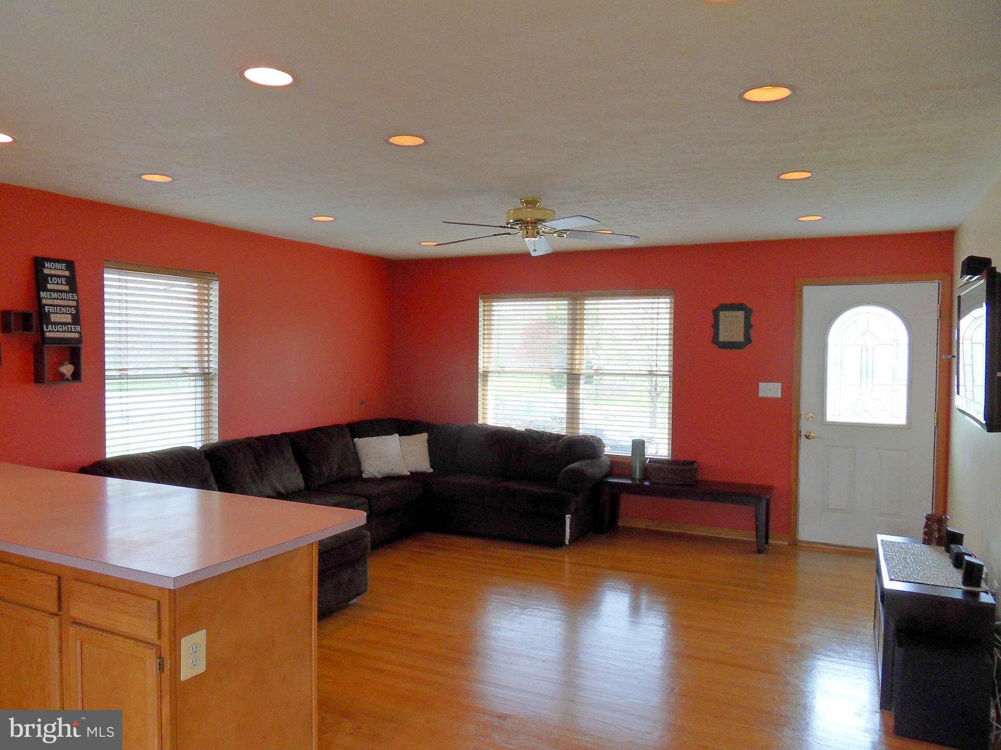 23863 McIntosh Road Hollywood, MD 20636 - Photo 8 of 19 Living Room