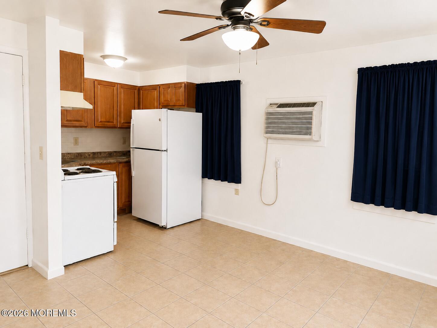 216 Ocean Avenue, Unit 2 Point Pleasant, NJ 08742 - Photo 6 of 11 UNIT D