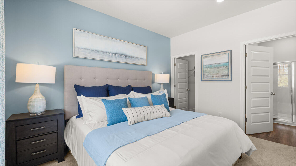 2048 Signal Hill, Unit LOT27 Augusta, GA 30906 - Photo 23 of 40 King bed suite fits comfortably