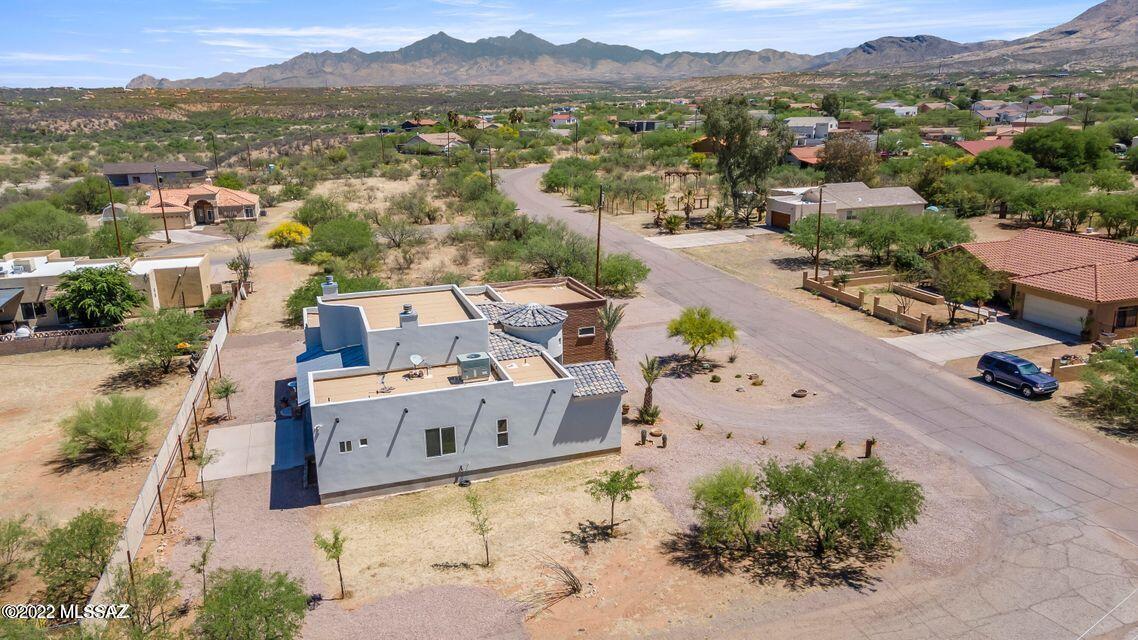 21 Irene Court Rio Rico, AZ 85648 - Photo 4 of 33