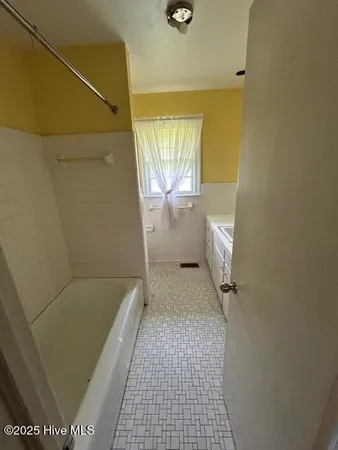 $169,000 | 2030 Highway 17, Merry Hill, NC 27957