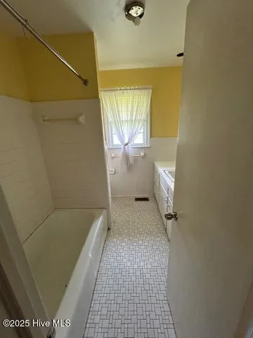 $169,000 | 2030 Highway 17, Merry Hill, NC 27957