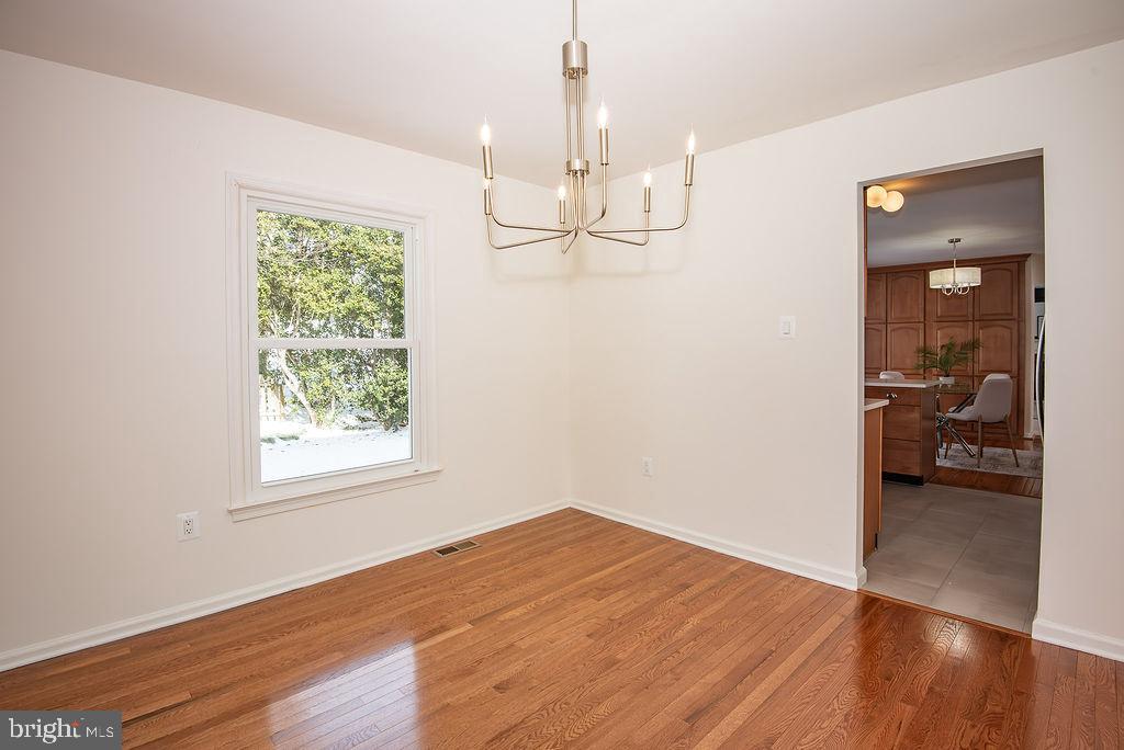 9102 Red Lion Tavern Court Springfield, VA 22153 - Photo 12 of 64