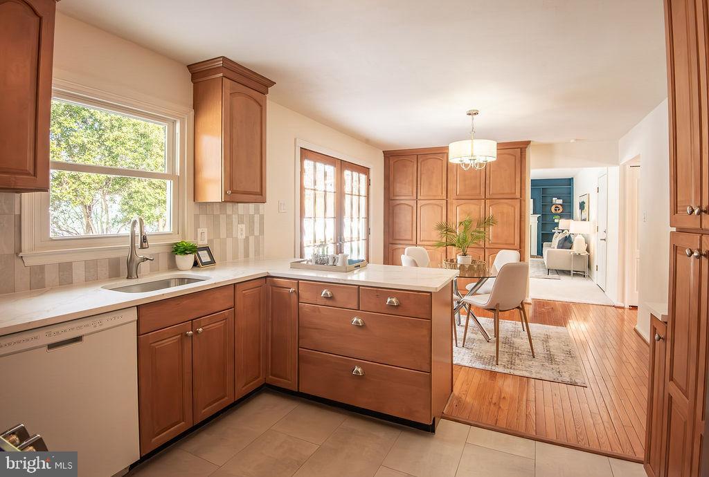 9102 Red Lion Tavern Court Springfield, VA 22153 - Photo 16 of 64