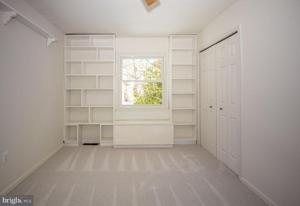 9102 Red Lion Tavern Court Springfield, VA 22153 - Photo 47 of 64