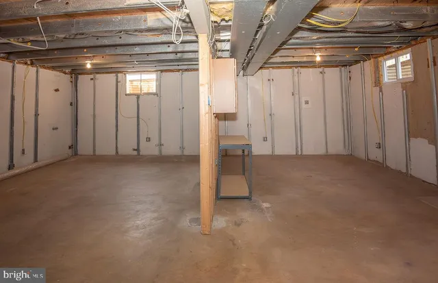 $800,000 | 9102 Red Lion Tavern Court, Springfield, VA 22153