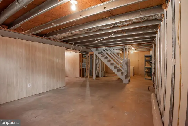 $800,000 | 9102 Red Lion Tavern Court, Springfield, VA 22153