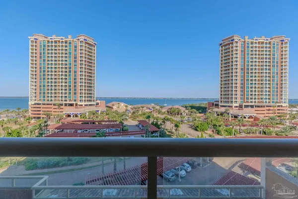 $719,900 | 1 Portofino Drive, Unit 605, Pensacola Beach, FL 32561