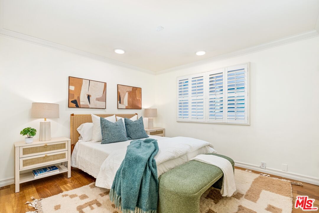 20 Ketch Street, Unit 1 Marina del Rey, CA 90292 - Photo 25 of 37