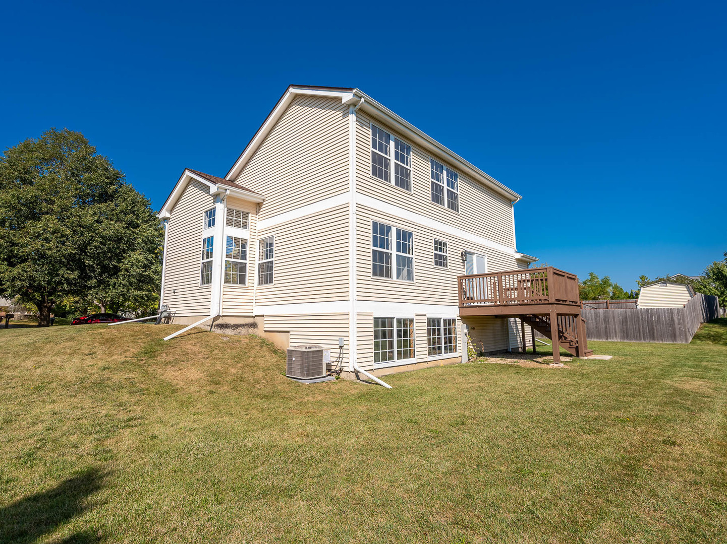 761 Village Road Crystal Lake, IL 60014 - Photo 18 of 18 Gallery Image 18