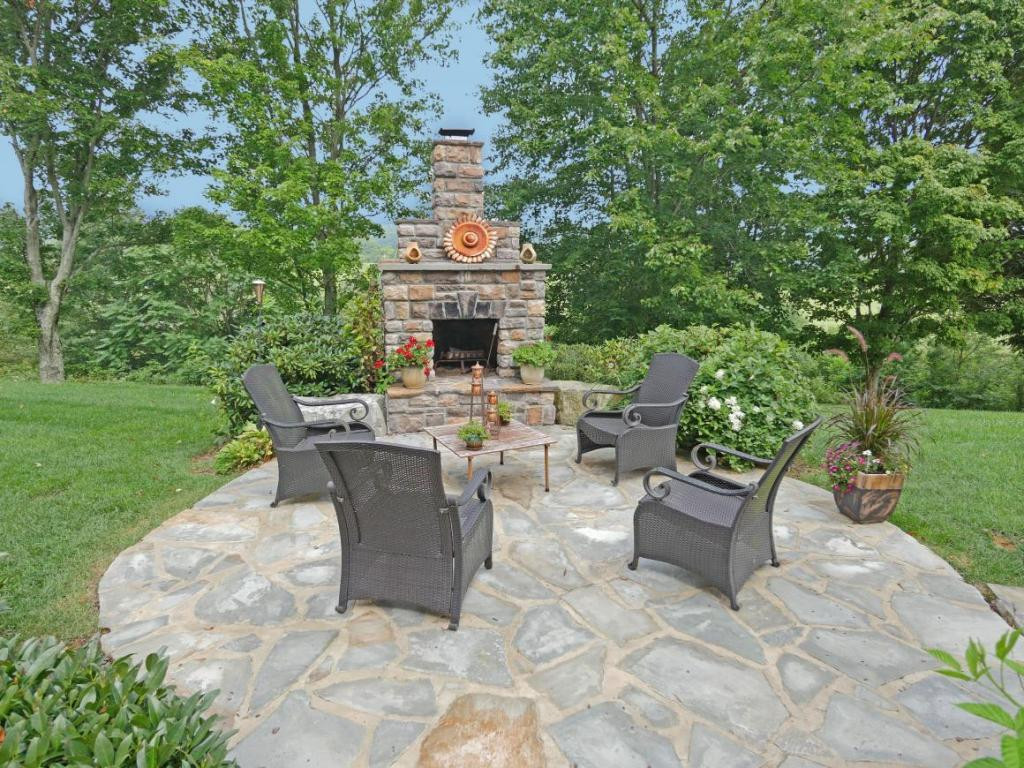 116 Chestnut Ridge Drive Jonesborough, TN 37659 - Photo 24 of 24 Enjoy cool evening by the fire