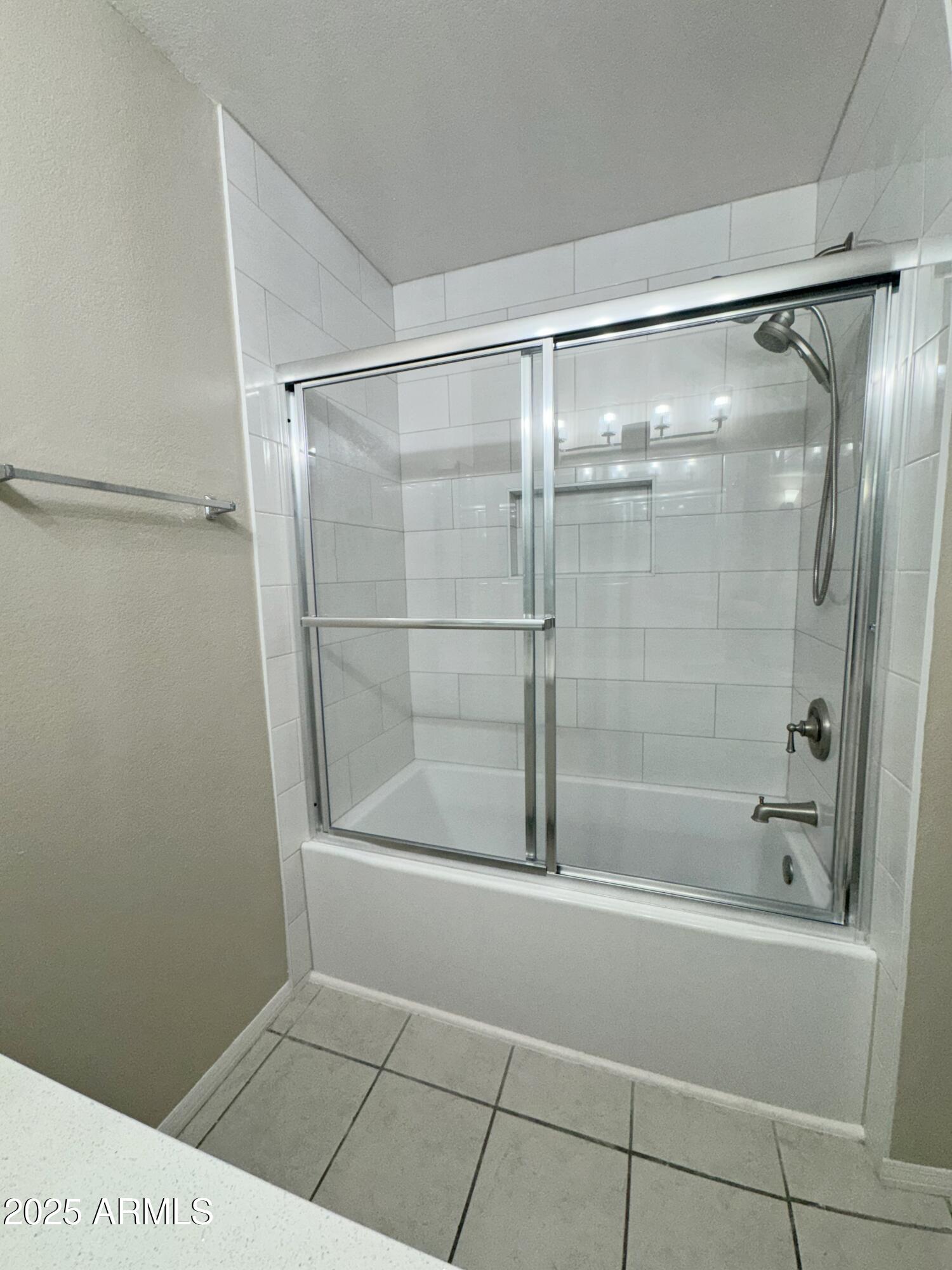 222 West Brown Road, Unit 8 Mesa, AZ 85201 - Photo 11 of 20 42FF44FF-A5E1-4160-BF6E-8F5F6B719AB1