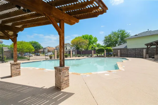 $2,000 | 2510 Centaurus Drive, Garland, TX 75044