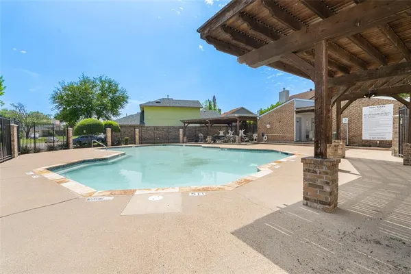 $2,000 | 2510 Centaurus Drive, Garland, TX 75044
