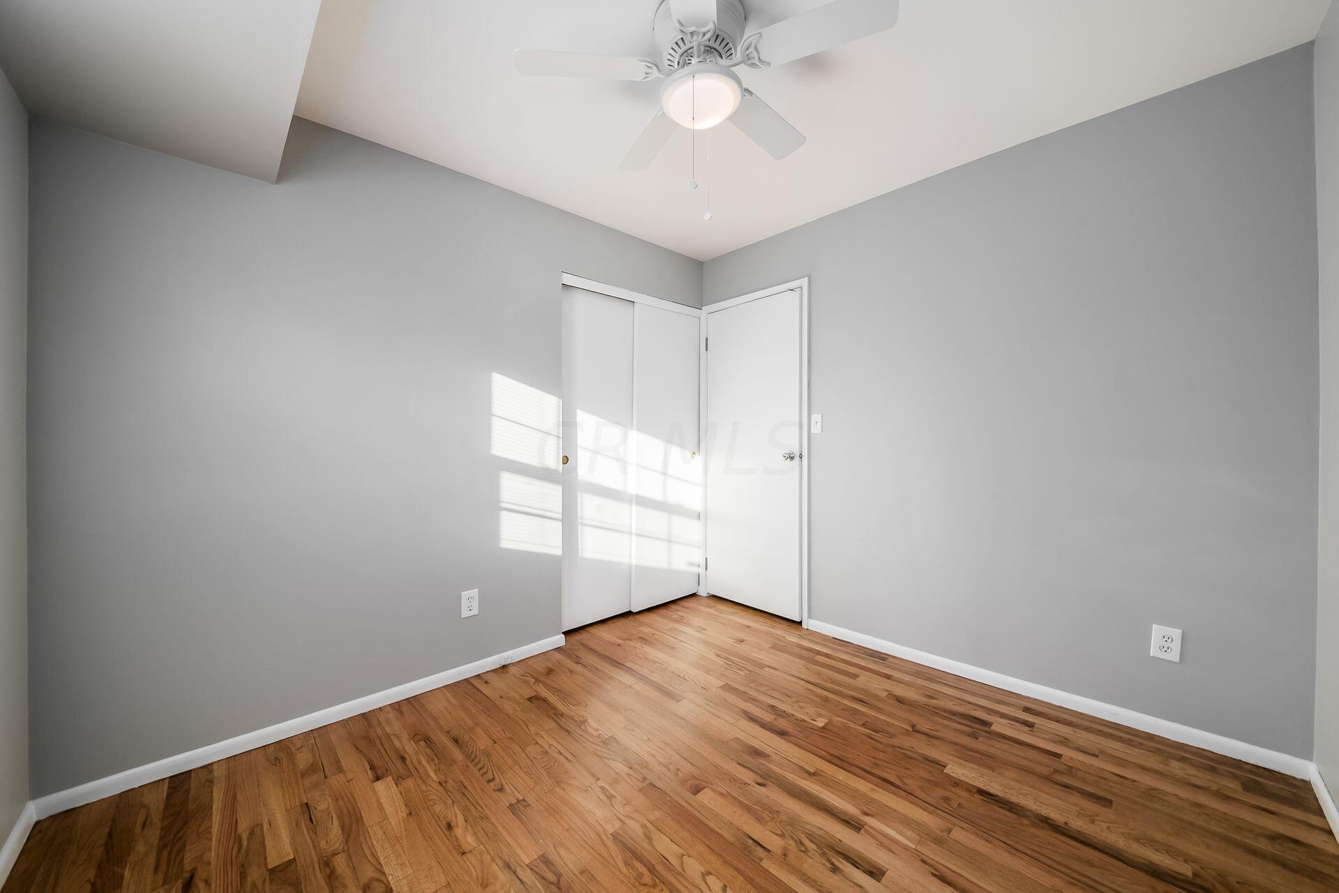 6198 Faircrest Road Columbus, OH 43229 - Photo 11 of 38 015_71_L 6198 Faircrest Rd033