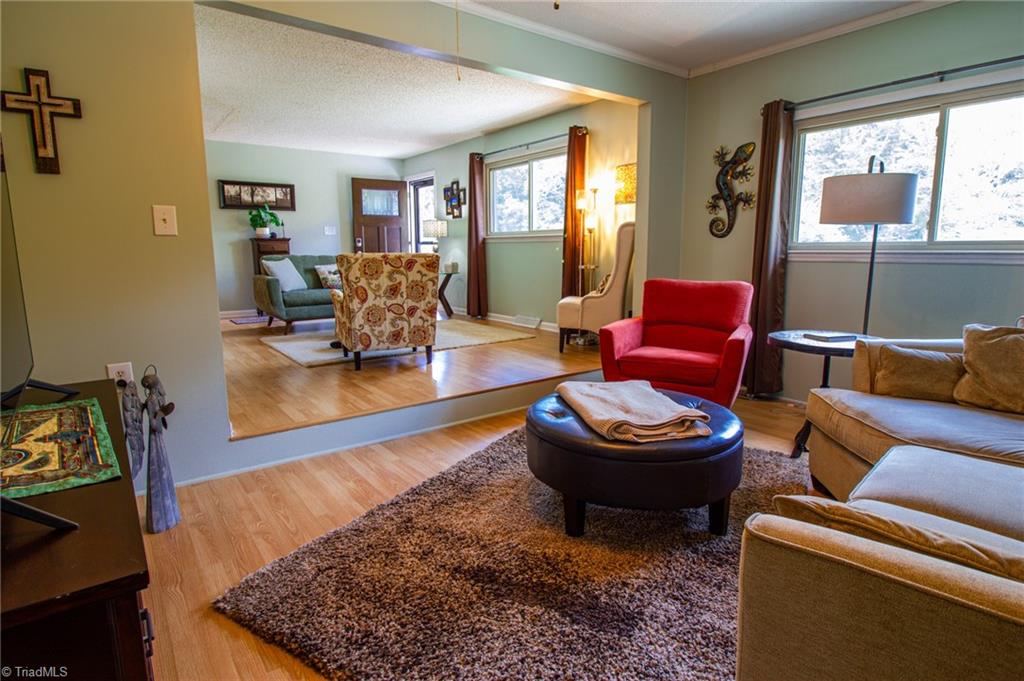 5736 Davis Road Walkertown, NC 27051 - Photo 14 of 47