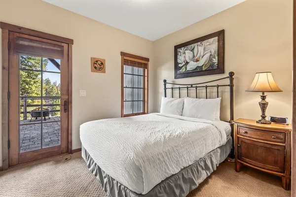 $1,150,000 | 33 Golden Bench Court, Donnelly, ID 83615