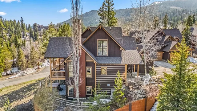 $1,150,000 | 33 Golden Bench Court, Donnelly, ID 83615