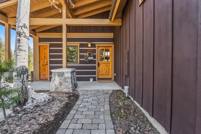 $1,150,000 | 33 Golden Bench Court, Donnelly, ID 83615